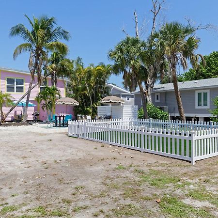 Charming Suite With Balcony And Bikes In Historic Sandpiper Inn Sanibel Ngoại thất bức ảnh